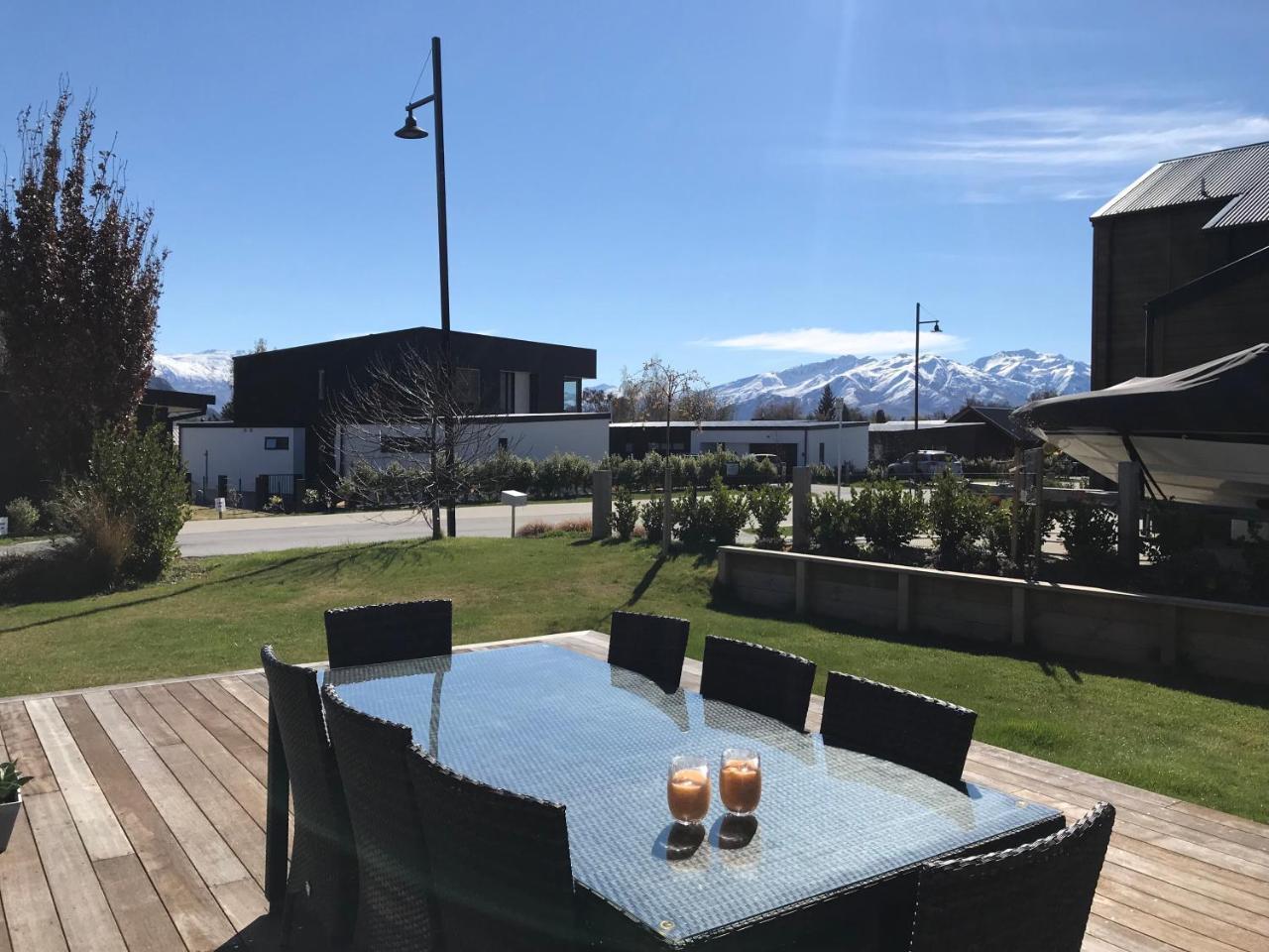 Luxury On Kapuka Villa Wanaka Bagian luar foto