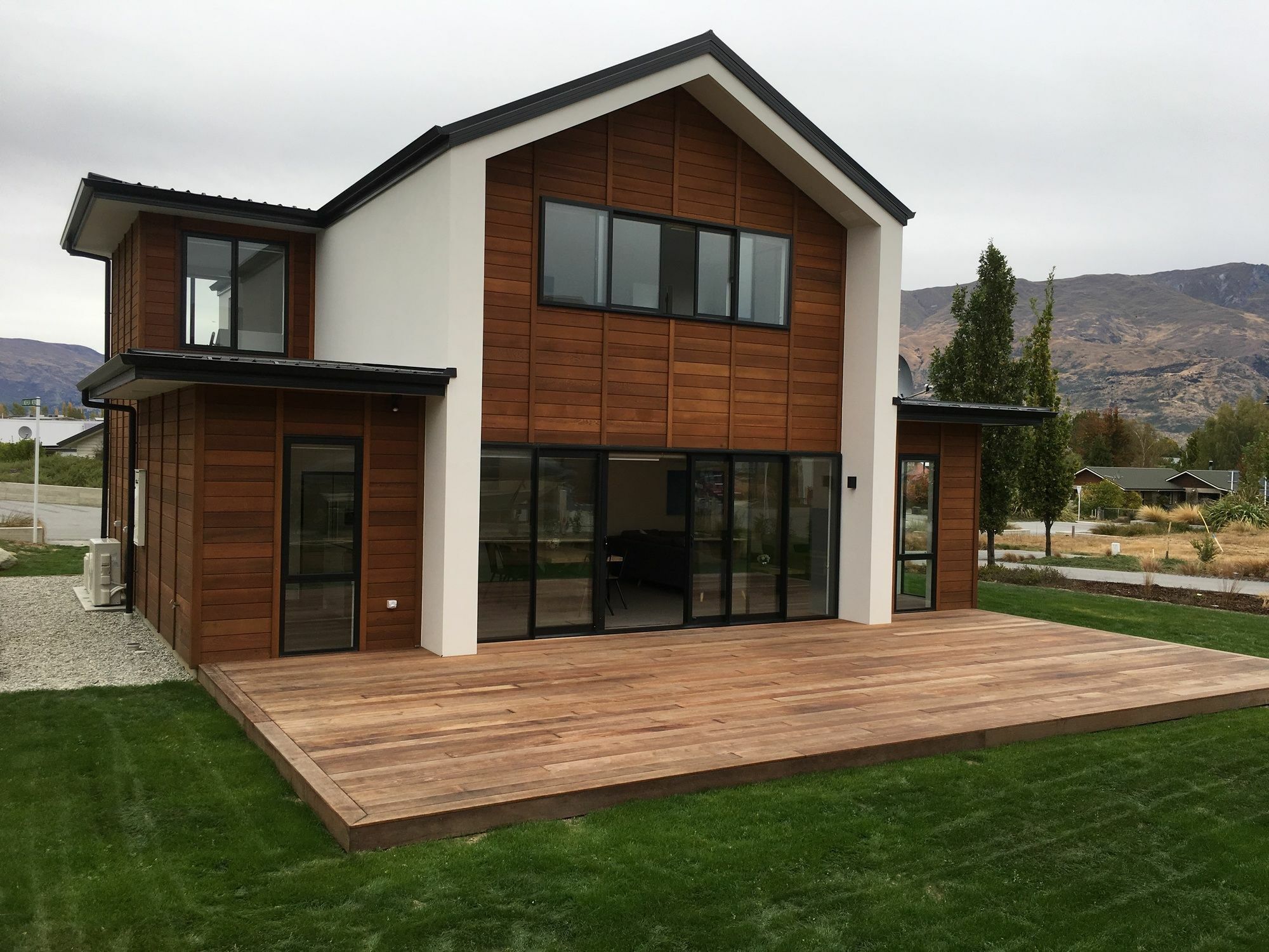 Luxury On Kapuka Villa Wanaka Bagian luar foto